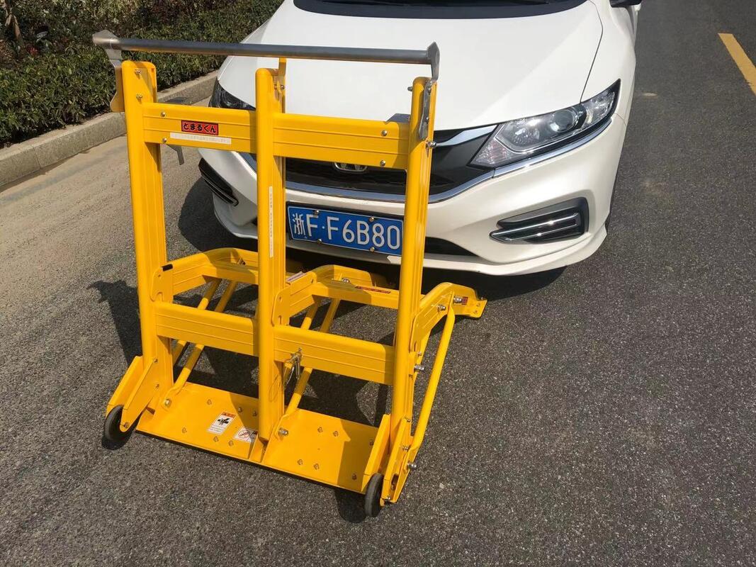 車両アクセス制御と境界保護を提供するように設計されたポータブル車両バリアシステム